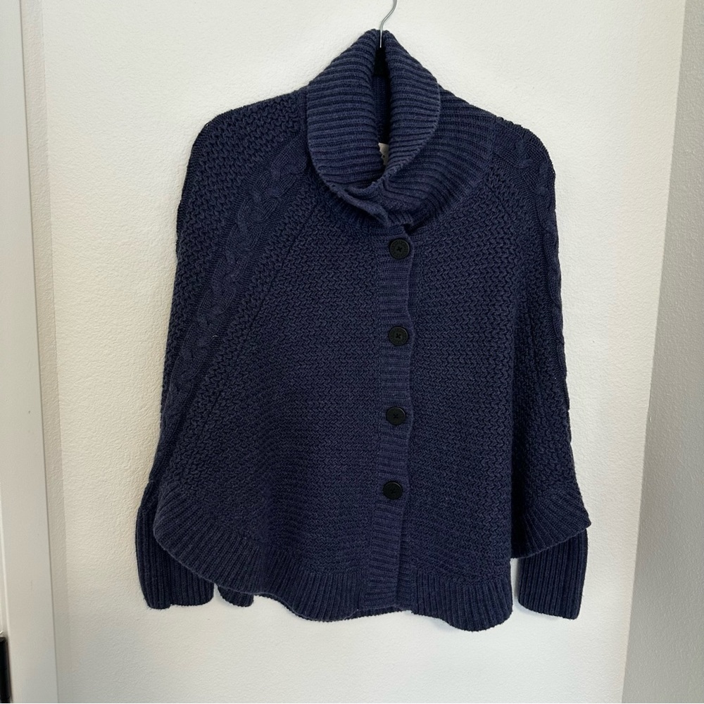 UGG Maribeth Poncho Knit Sweater Buttoned Dark Blue Wool Blend Size XS/S Women’s - Picture 3 of 13